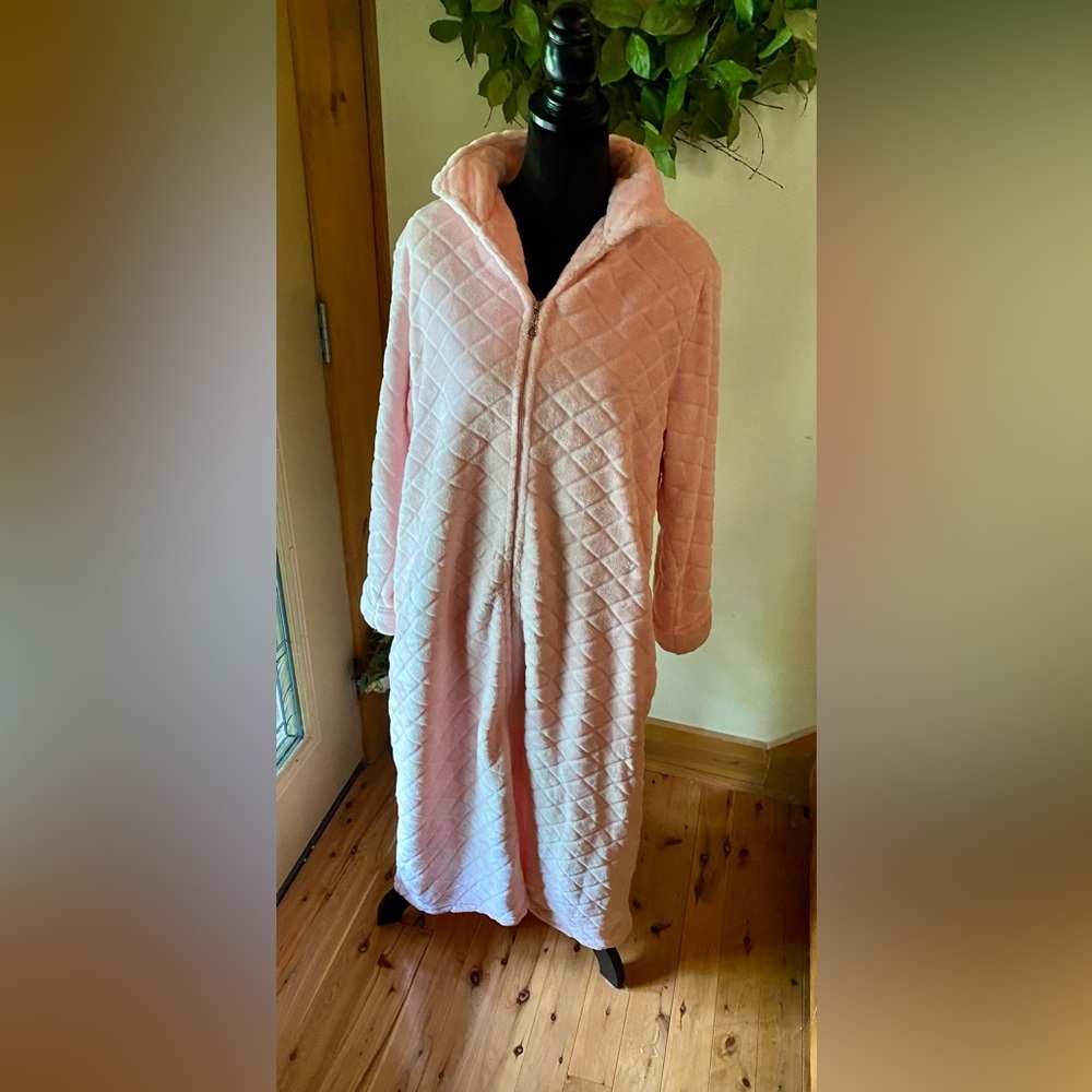 😴Miss Elaine Essentials Full Length Zipper Robe😴 NWT